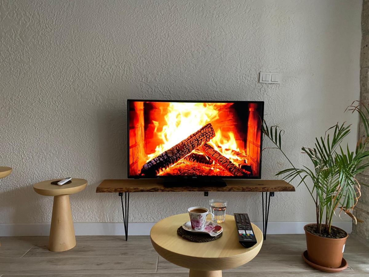 La Maison De Yasmine Ildiri Bagian luar foto